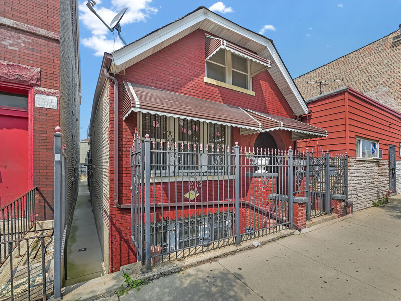 2238 S California Avenue Chicago IL 60608
