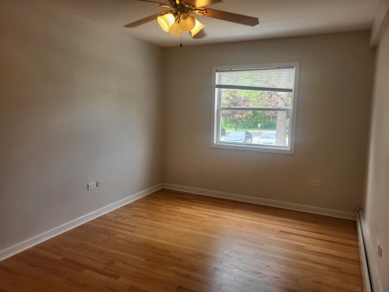 10205 S 86th Terrace Palos Hills IL 60465