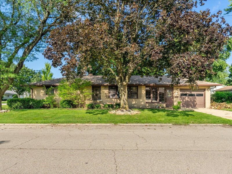 2304 Plum Street Peru IL 61354