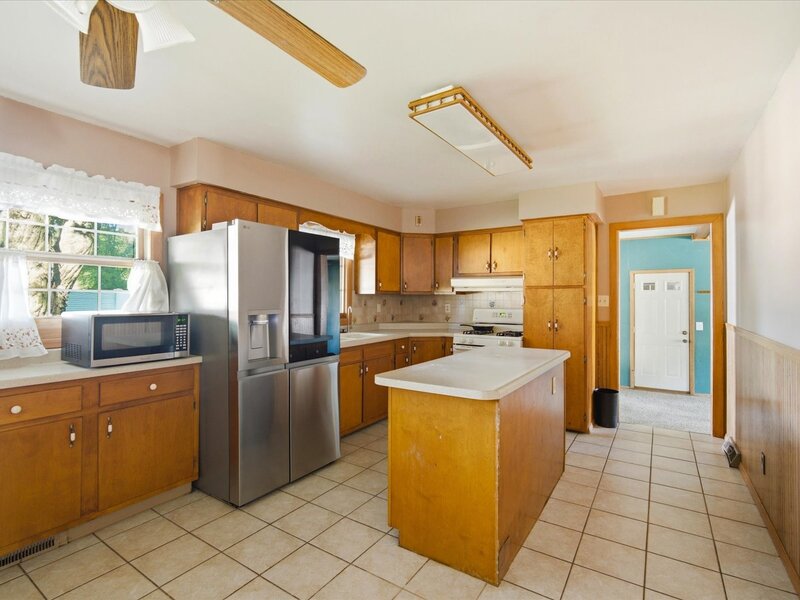 2304 Plum Street Peru IL 61354