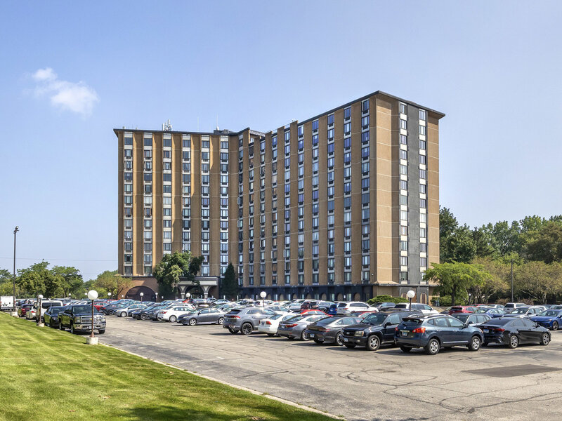 1 Renaissance Place Palatine IL 60067