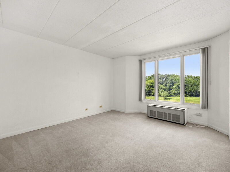 1 Renaissance Place Palatine IL 60067