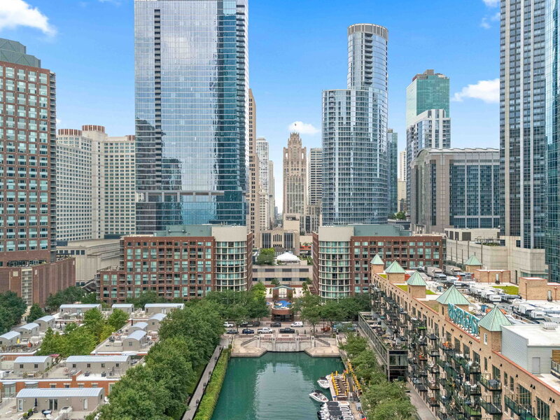 440 N Mcclurg Court Chicago IL 60611