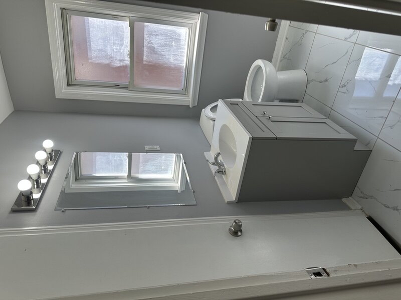 11953 S State Street Chicago IL 60628