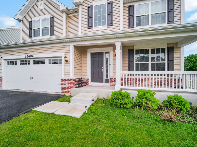 12404 S Blue Water Parkway Plainfield IL 60585