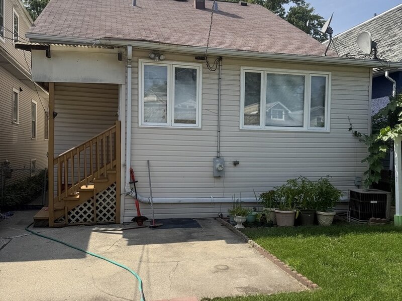 5117 N Kolmar Avenue Chicago IL 60630