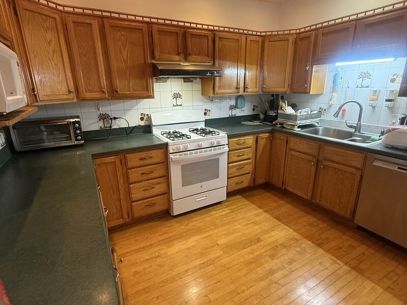 5117 N Kolmar Avenue Chicago IL 60630