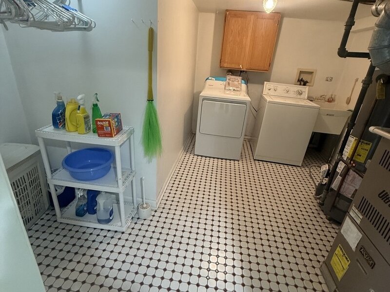5117 N Kolmar Avenue Chicago IL 60630