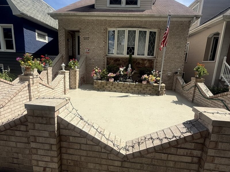 5117 N Kolmar Avenue Chicago IL 60630