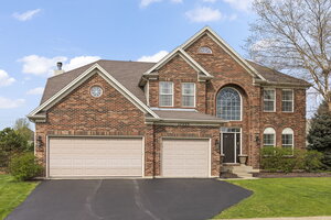 Photo of 13500 Arborview Circle Plainfield IL 60585