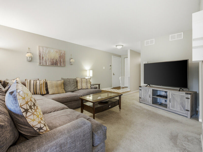 5804 Doe Circle Westmont IL 60559