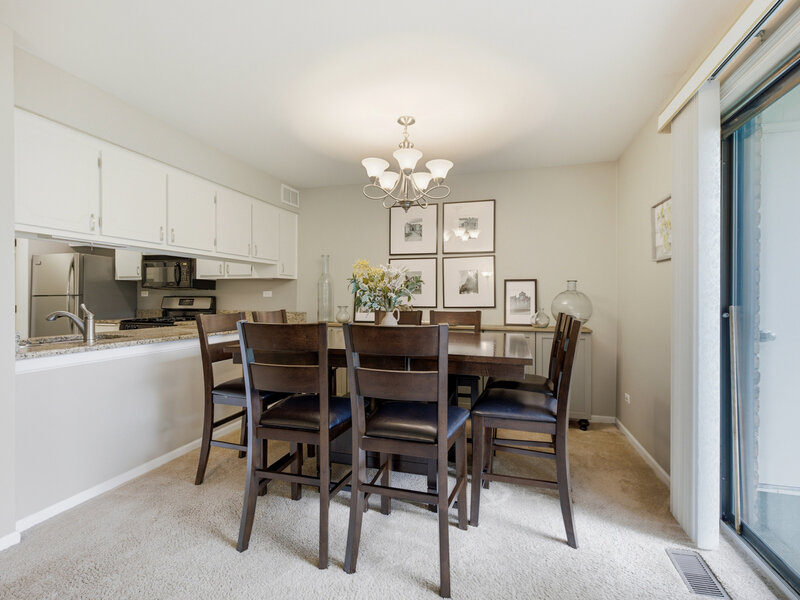 5804 Doe Circle Westmont IL 60559