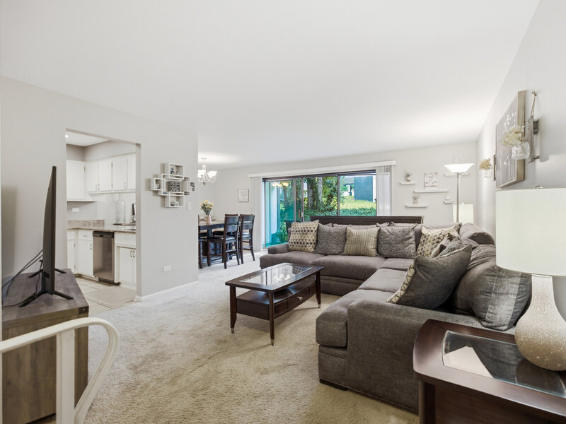 5804 Doe Circle Westmont IL 60559