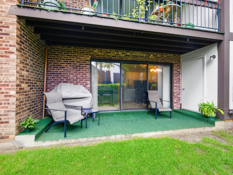 5804 Doe Circle Westmont IL 60559