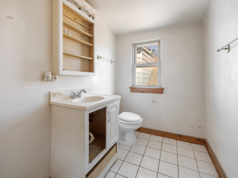7927 S Ridgeland Avenue Chicago IL 60617