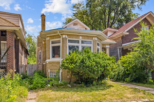 Photo of 7927 S Ridgeland Avenue Chicago IL 60617