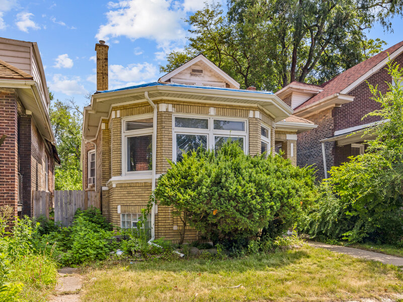 7927 S Ridgeland Avenue Chicago IL 60617