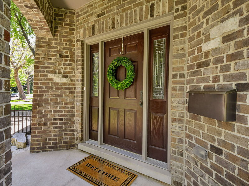 605 Thornwood Drive Naperville IL 60540