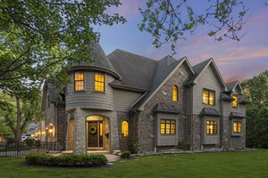 Photo of 605 Thornwood Drive Naperville IL 60540