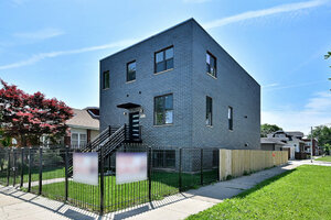 Photo of 4859 W Hirsch Street Chicago IL 60651