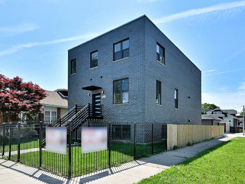 4859 W Hirsch Street Chicago IL 60651