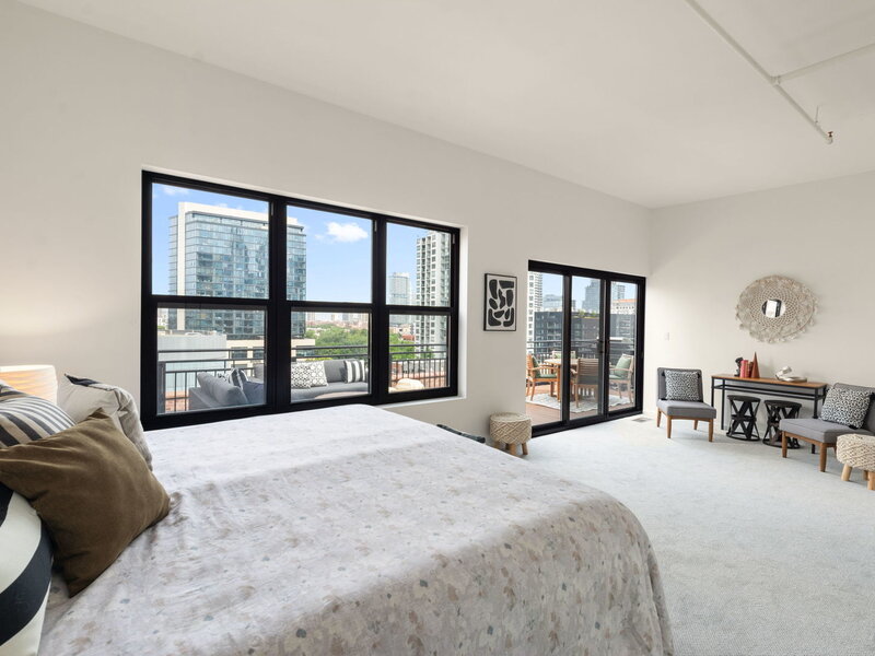 520 W Huron Street Chicago IL 60654