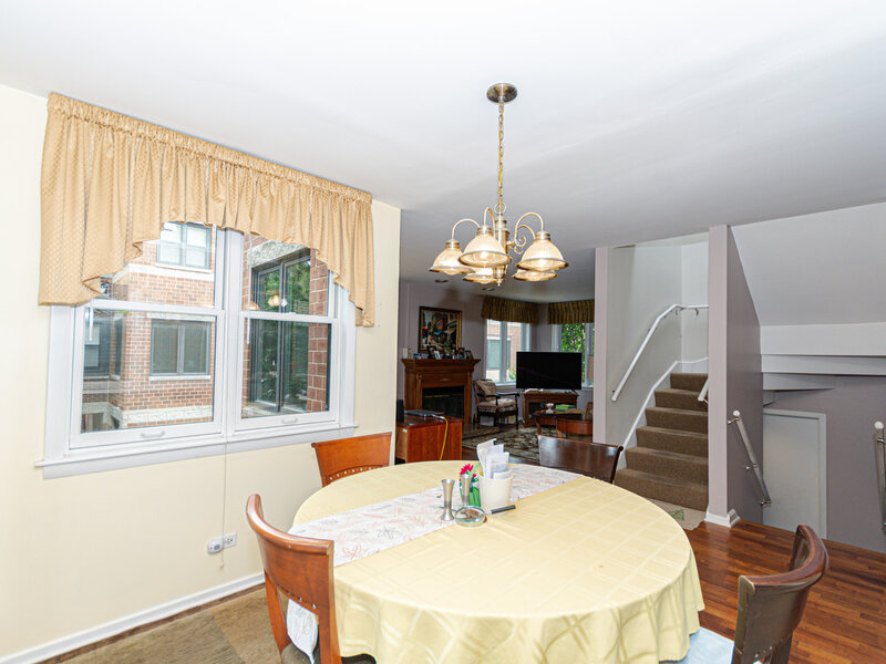 2723 N Bosworth Avenue Chicago IL 60614