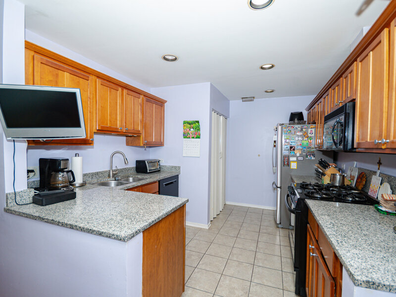 2723 N Bosworth Avenue Chicago IL 60614