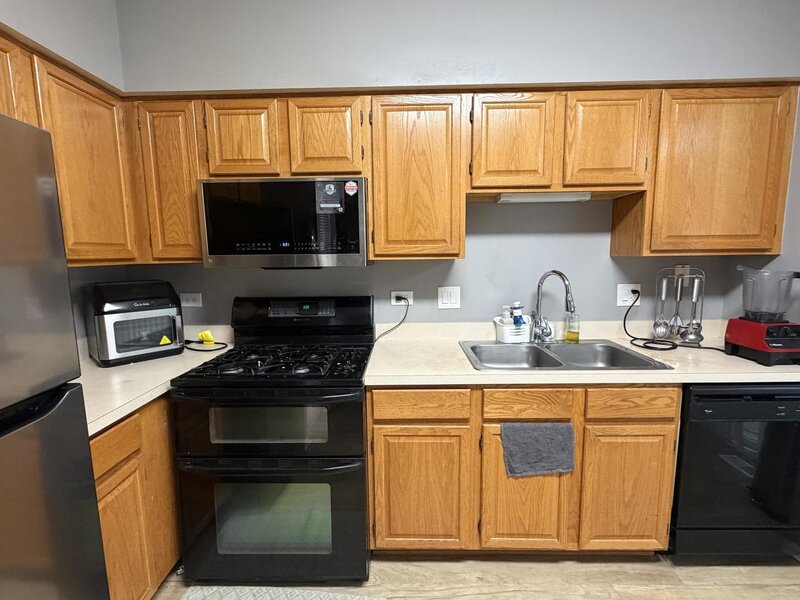 2703 Glenwood Court Naperville IL 60564