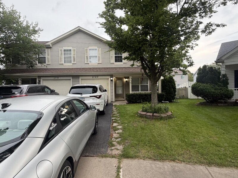2703 Glenwood Court Naperville IL 60564