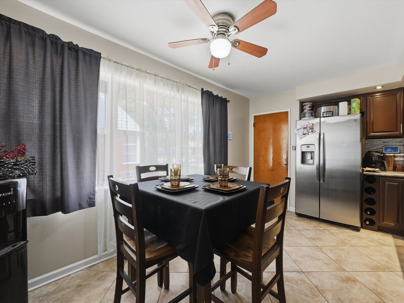 15577 Rose Drive South Holland IL 60473