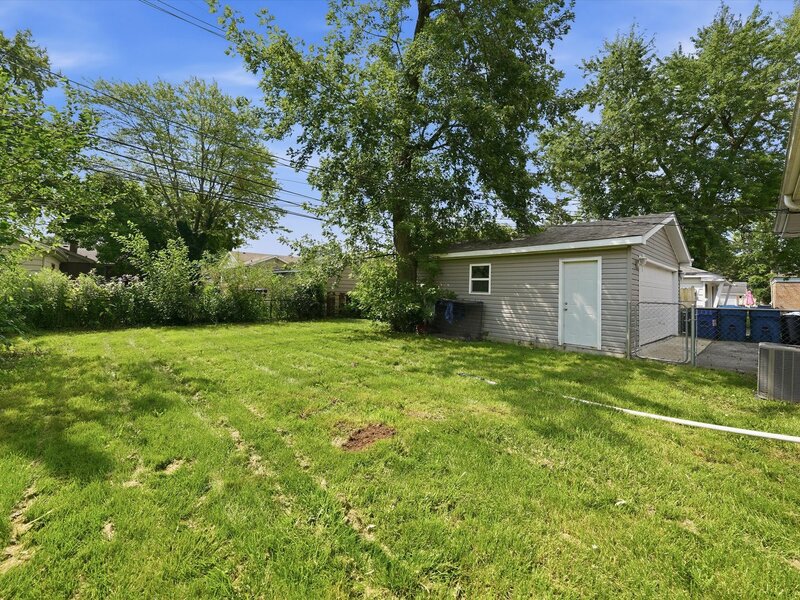 15577 Rose Drive South Holland IL 60473