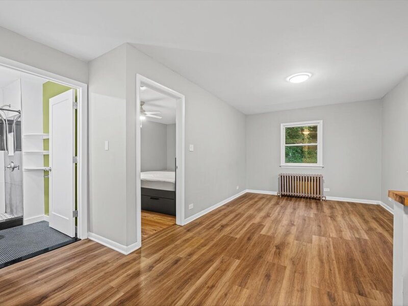 1235 Leon Place Evanston IL 60201