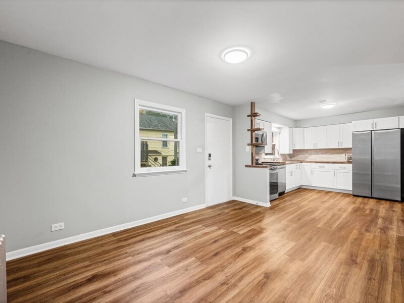 1235 Leon Place Evanston IL 60201