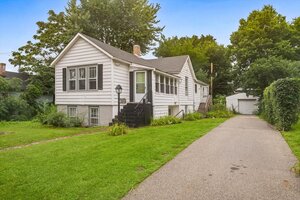 Photo of 1235 Leon Place Evanston IL 60201