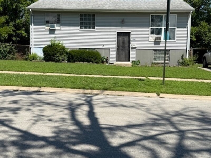 1908 Boston Street Chicago Heights IL 60411