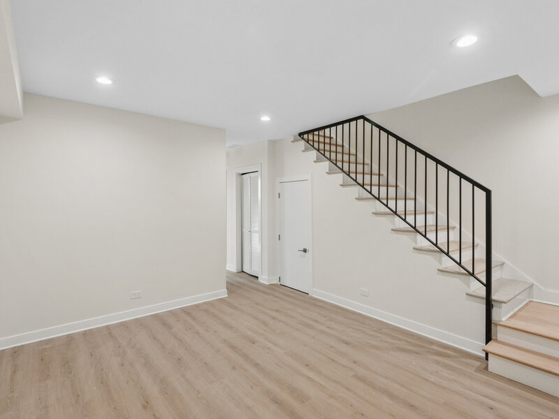 4719 S Ingleside Avenue Chicago IL 60615