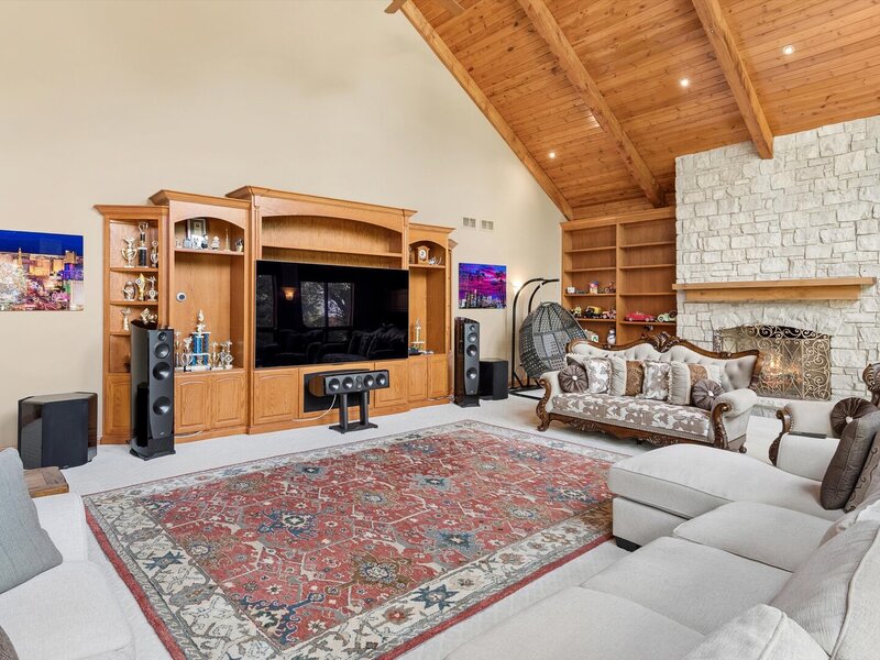 29 Hartman Drive Naperville IL 60564