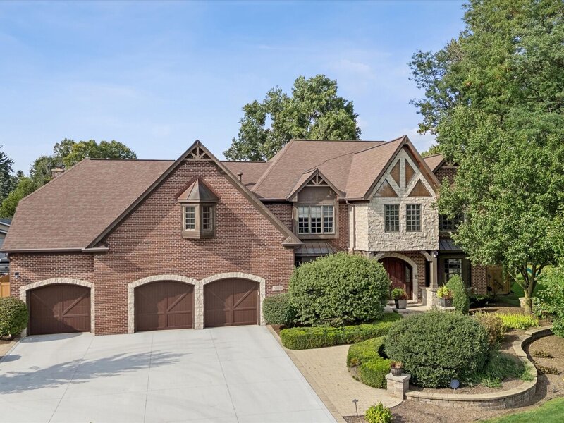 29 Hartman Drive Naperville IL 60564