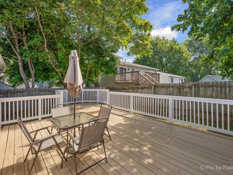 310 Lily Lane Lakemoor IL 60051