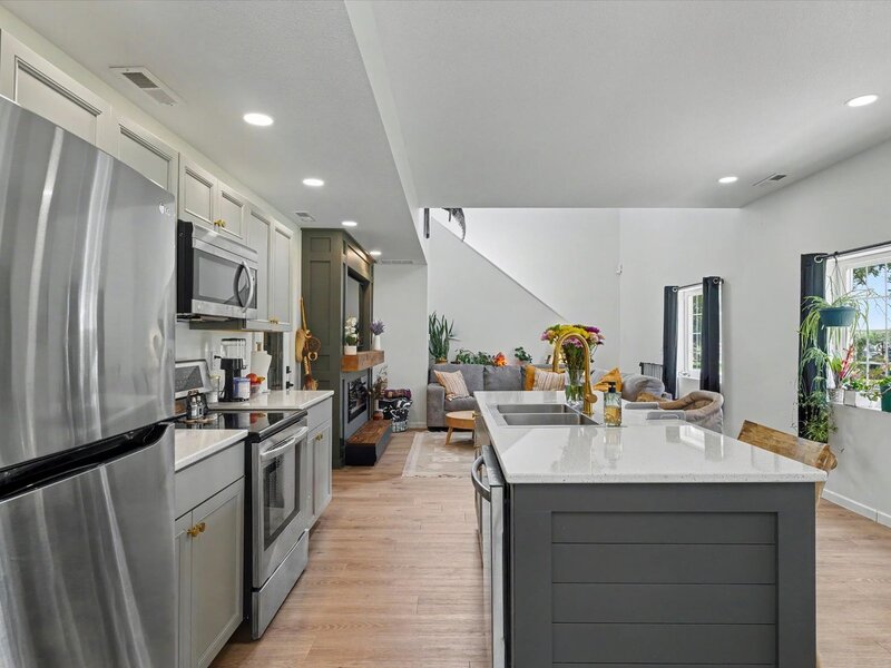 652 E Summer Street Paxton IL 60957