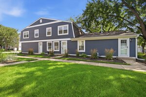 Photo of 339 Farmington Lane Vernon Hills IL 60061