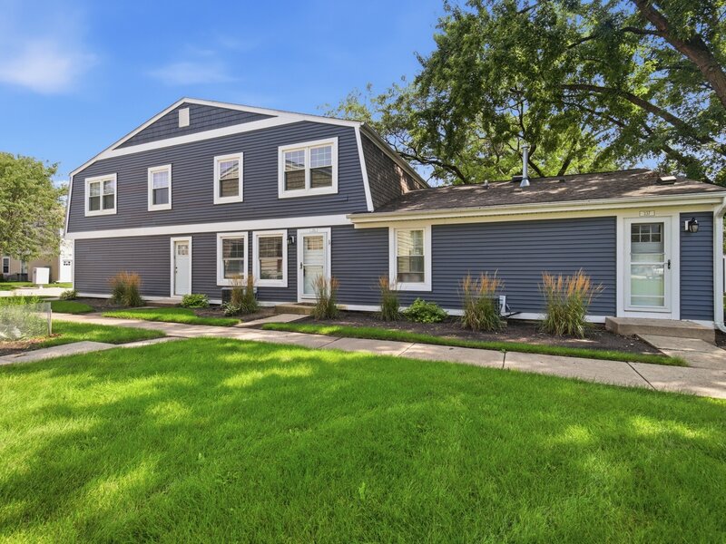 339 Farmington Lane Vernon Hills IL 60061