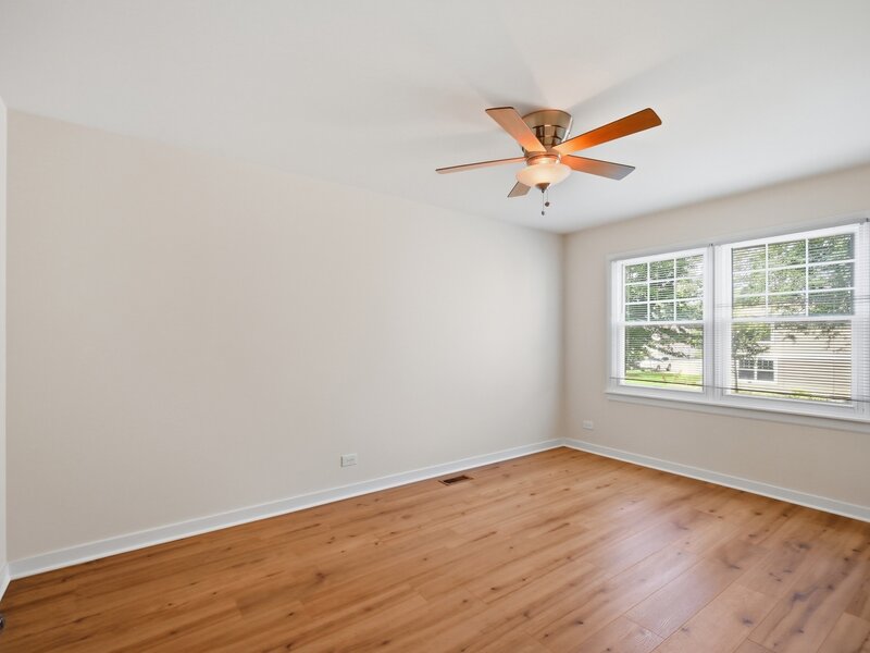 339 Farmington Lane Vernon Hills IL 60061