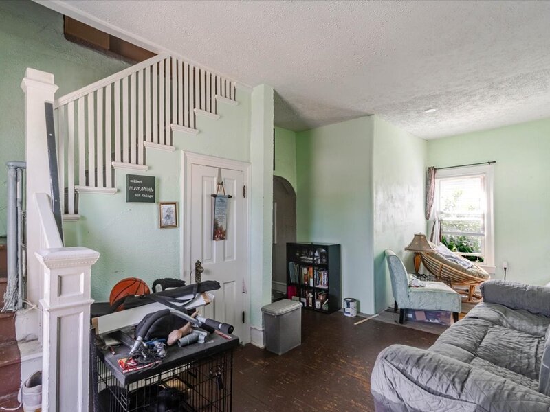 1107 E Washington Street Bloomington IL 61701