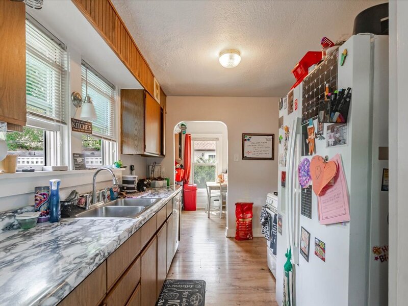 1107 E Washington Street Bloomington IL 61701