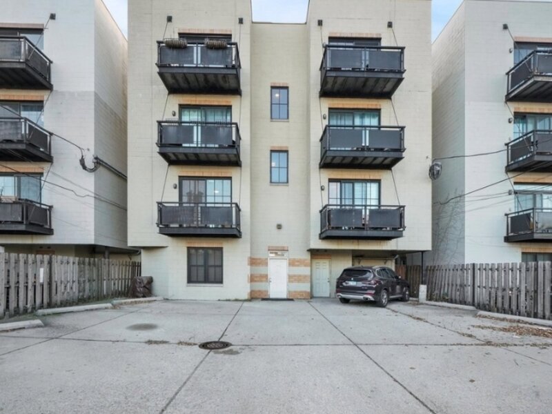 2239 N Lister Avenue Chicago IL 60614