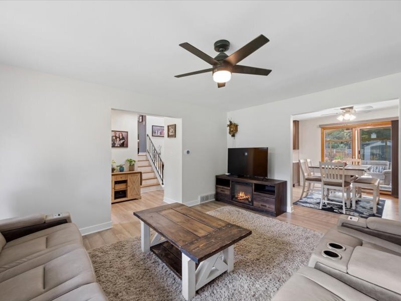 209 Murray Drive Wood Dale IL 60191