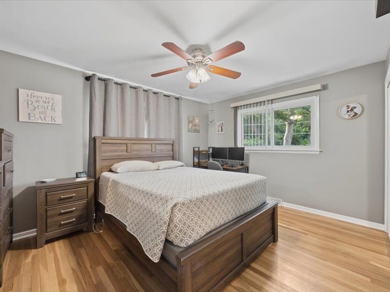 209 Murray Drive Wood Dale IL 60191