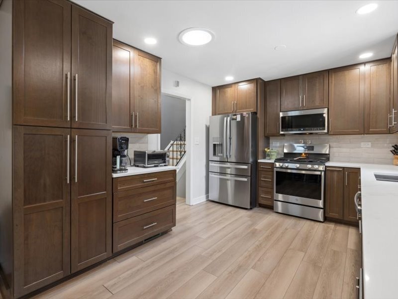 209 Murray Drive Wood Dale IL 60191